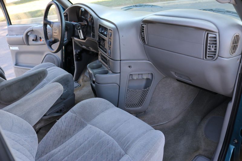 1998 Chevrolet Astro AWD | Victory Motors of Colorado