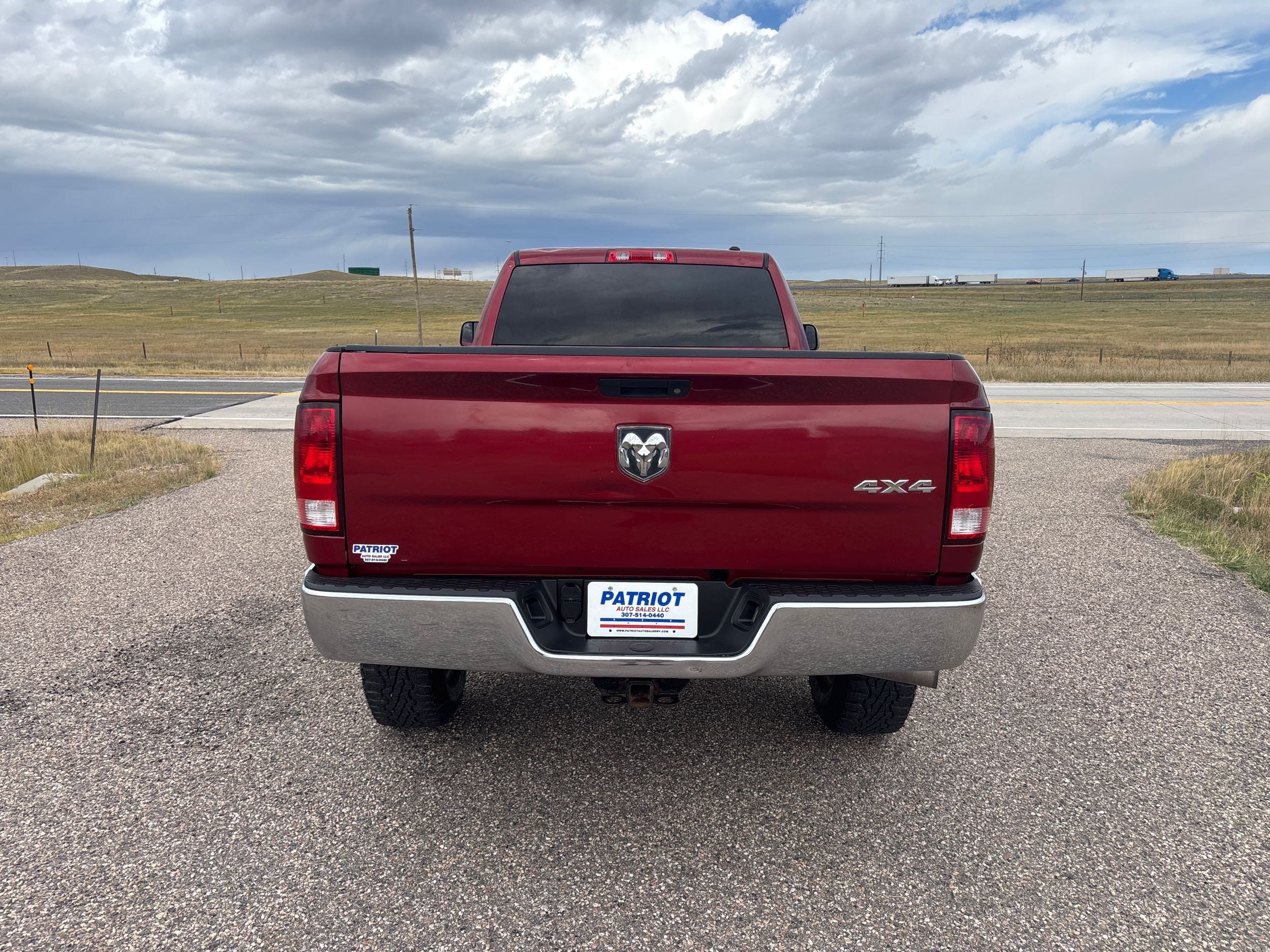 2012 Ram 2500 ST photo 4
