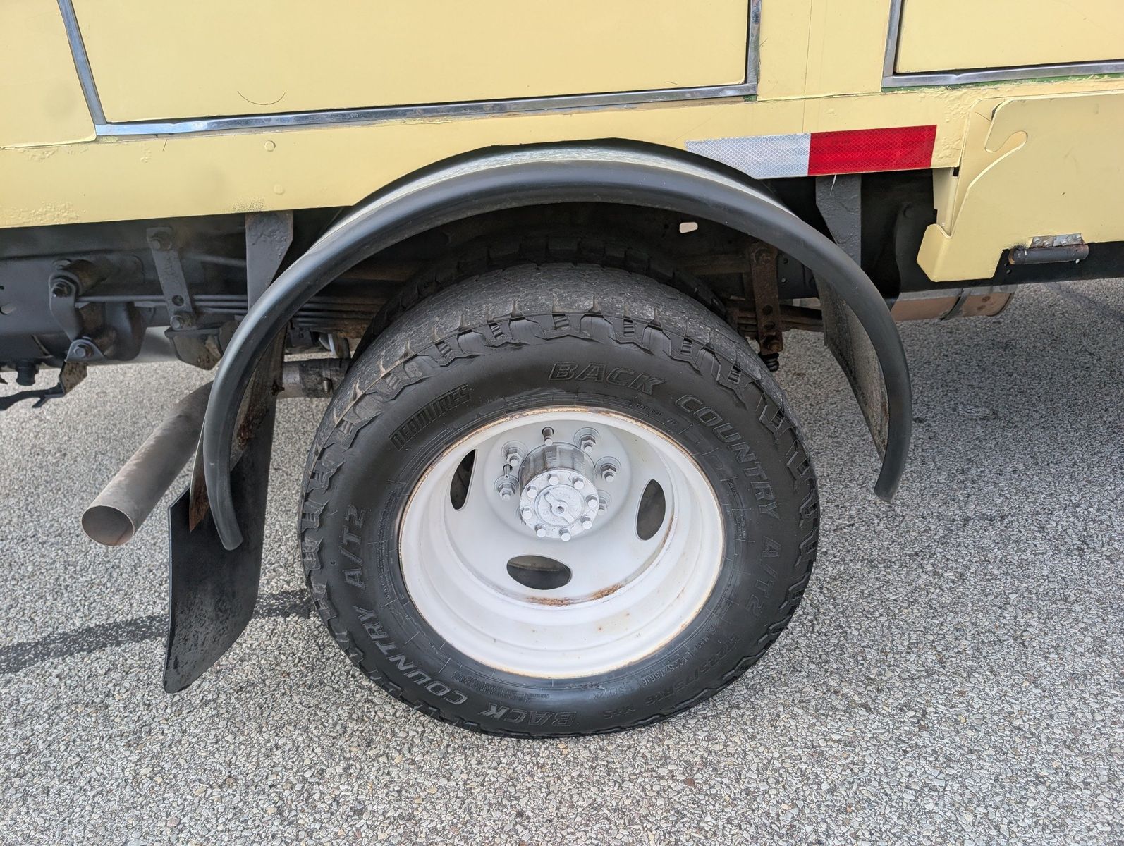 2019 Ford E-Series Chassis 82