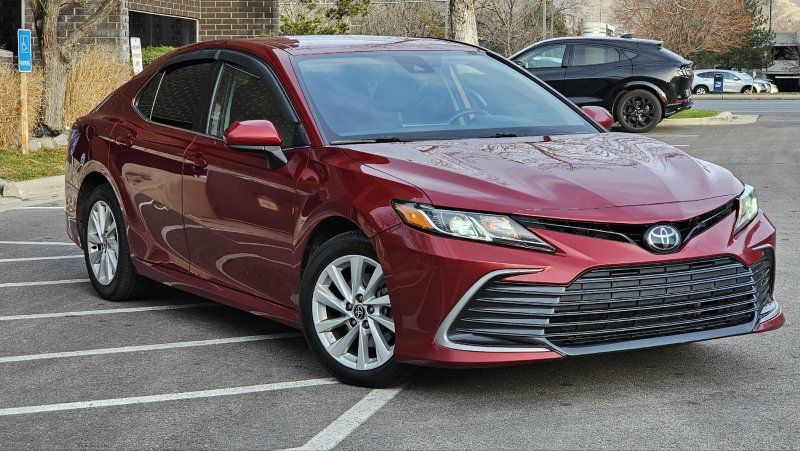 2022 Toyota Camry LE