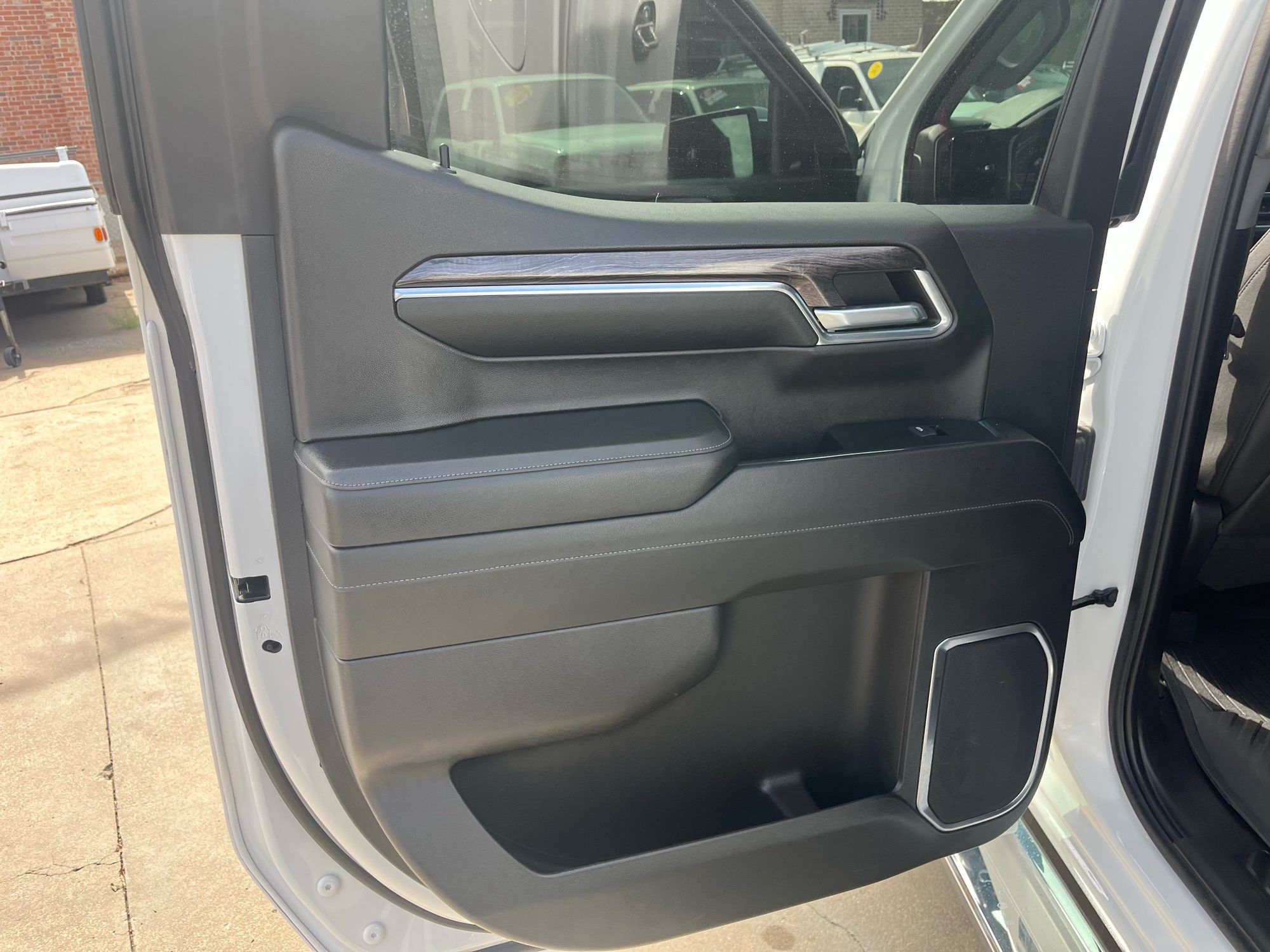 2024 Chevrolet Silverado 1500 LTZ photo 14