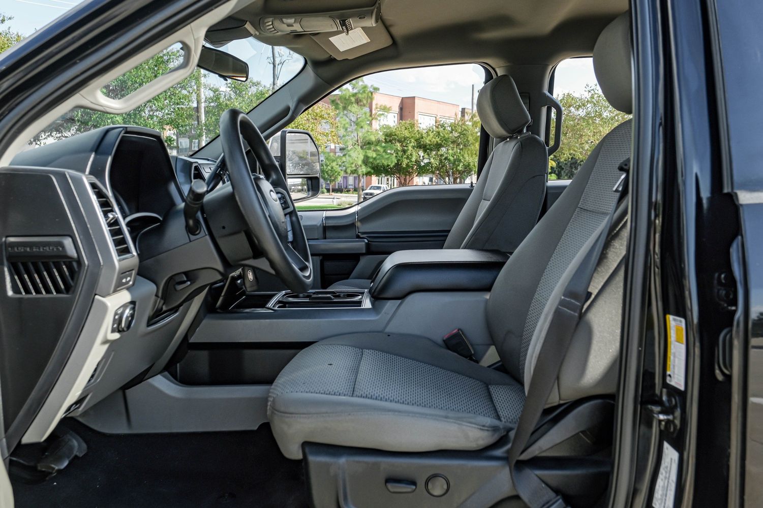 2021 Ford F-250 XLT photo 56