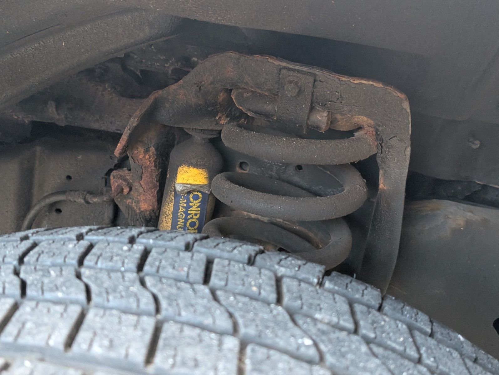 2015 Ford E-Series 21