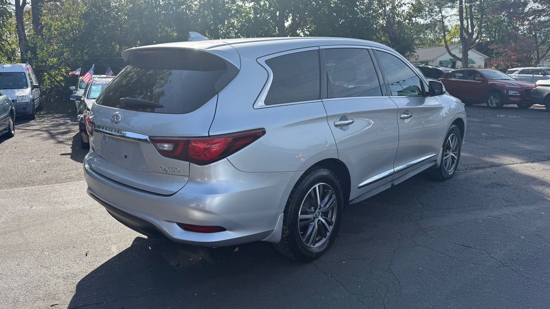 2019 Infiniti QX60 Pure photo 2