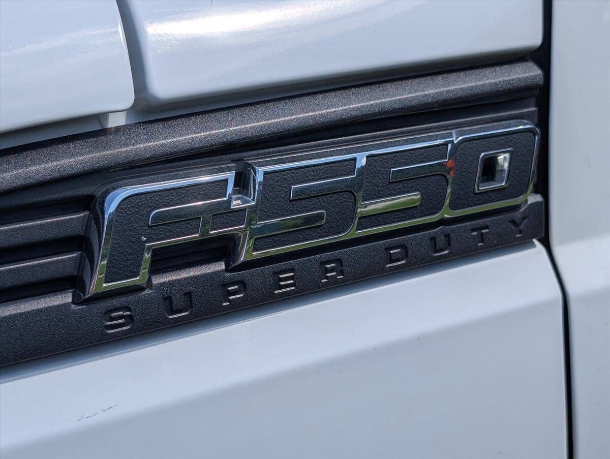 2011 Ford F-550 Super Duty 89