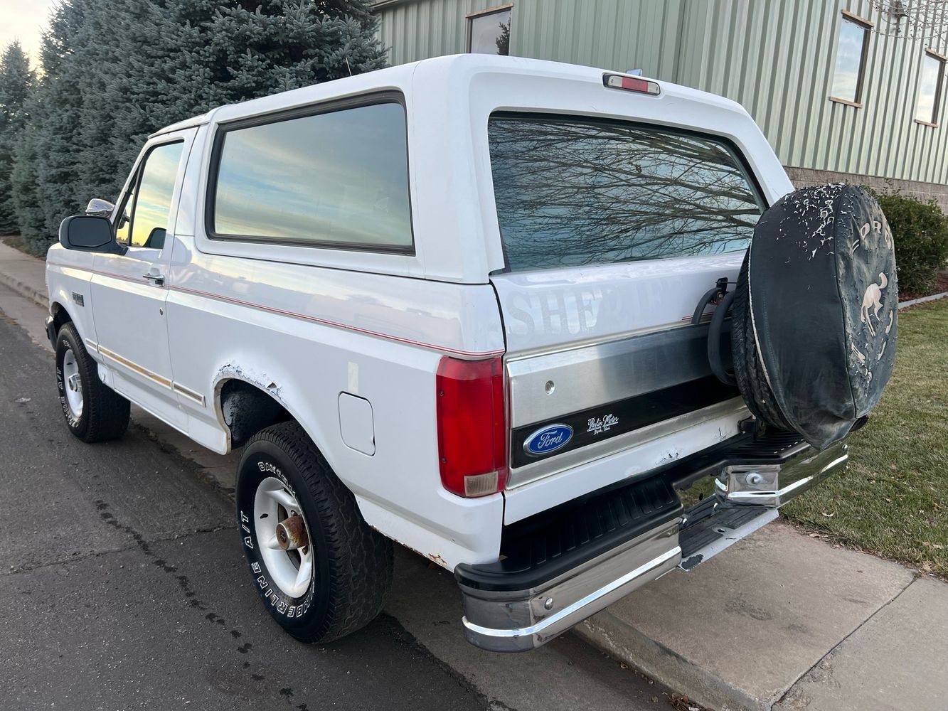 1995 Ford Bronco null photo 3