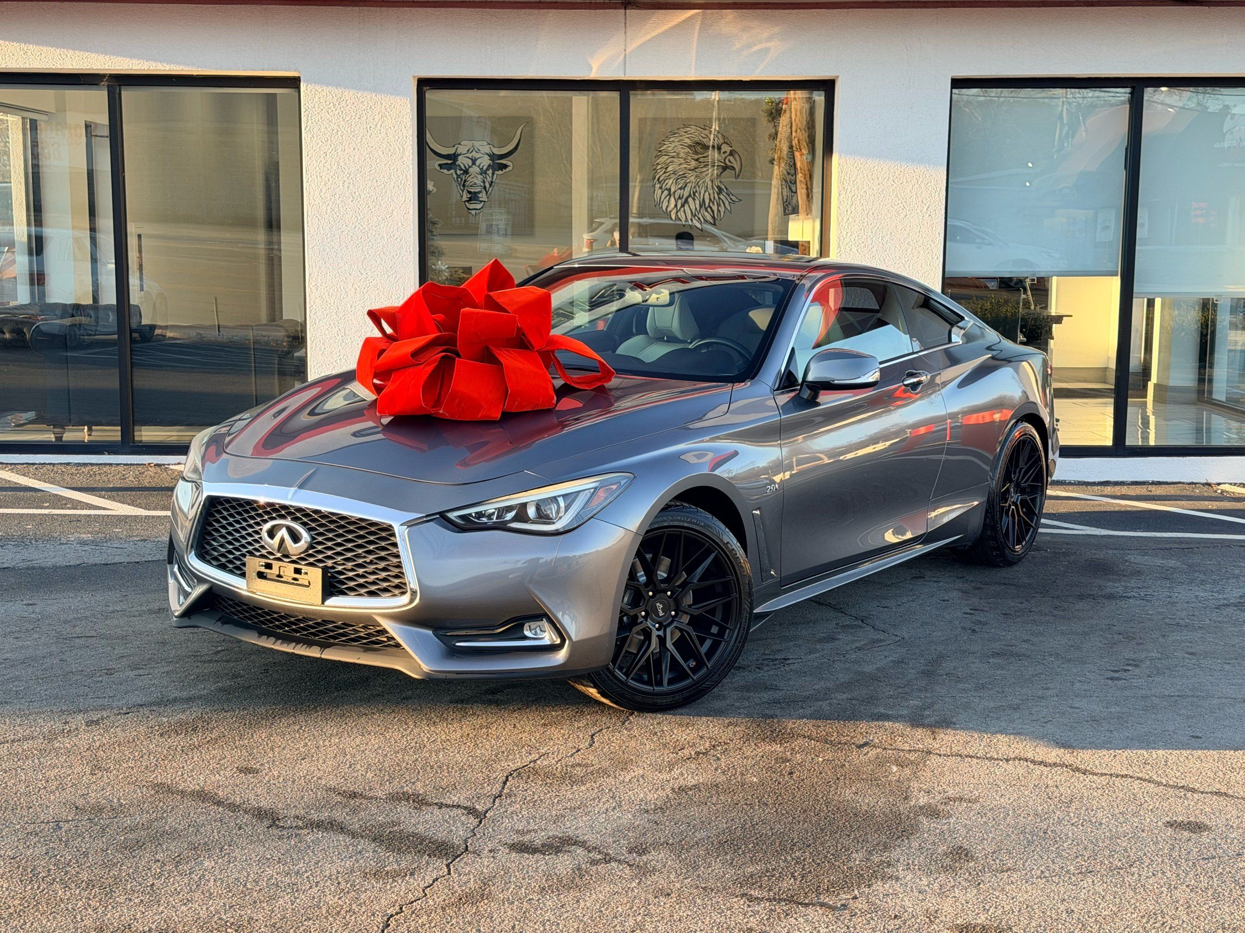 2017 INFINITI Q60 Coupe Premium's photo