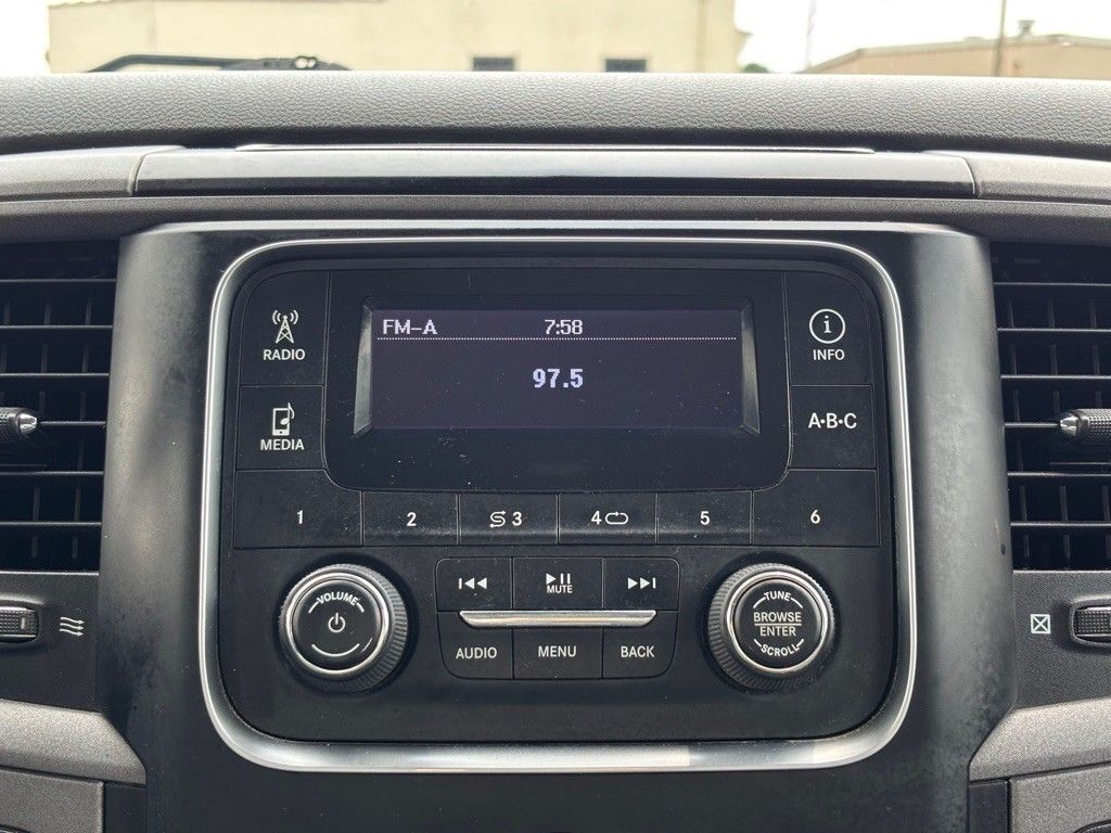 2017 Ram 2500 ST Tradesman photo 40