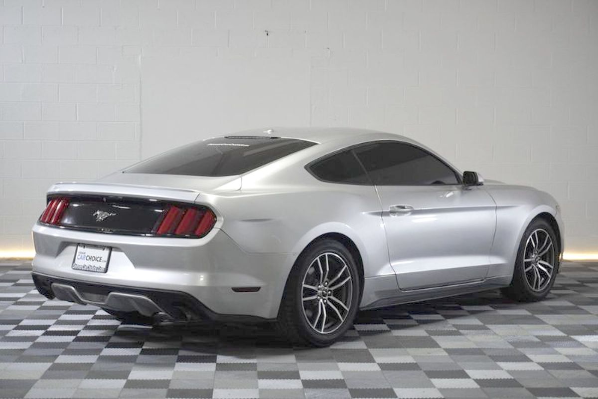 2017 Ford Mustang EcoBoost