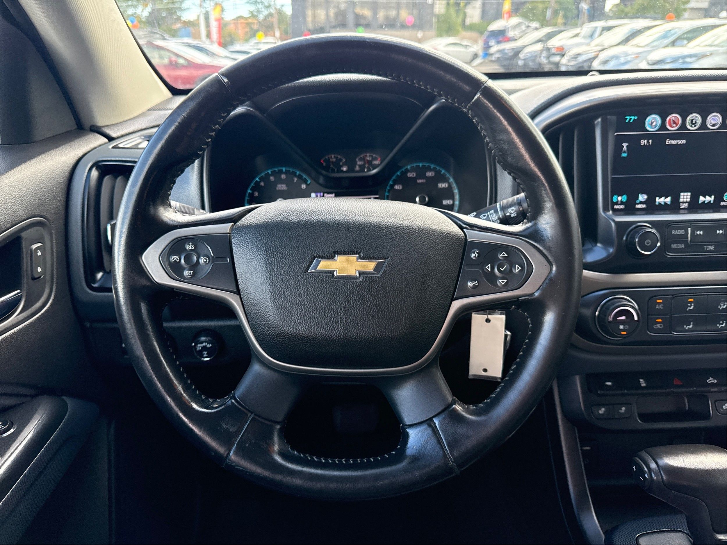 2018 Chevrolet Colorado Z71 photo 16