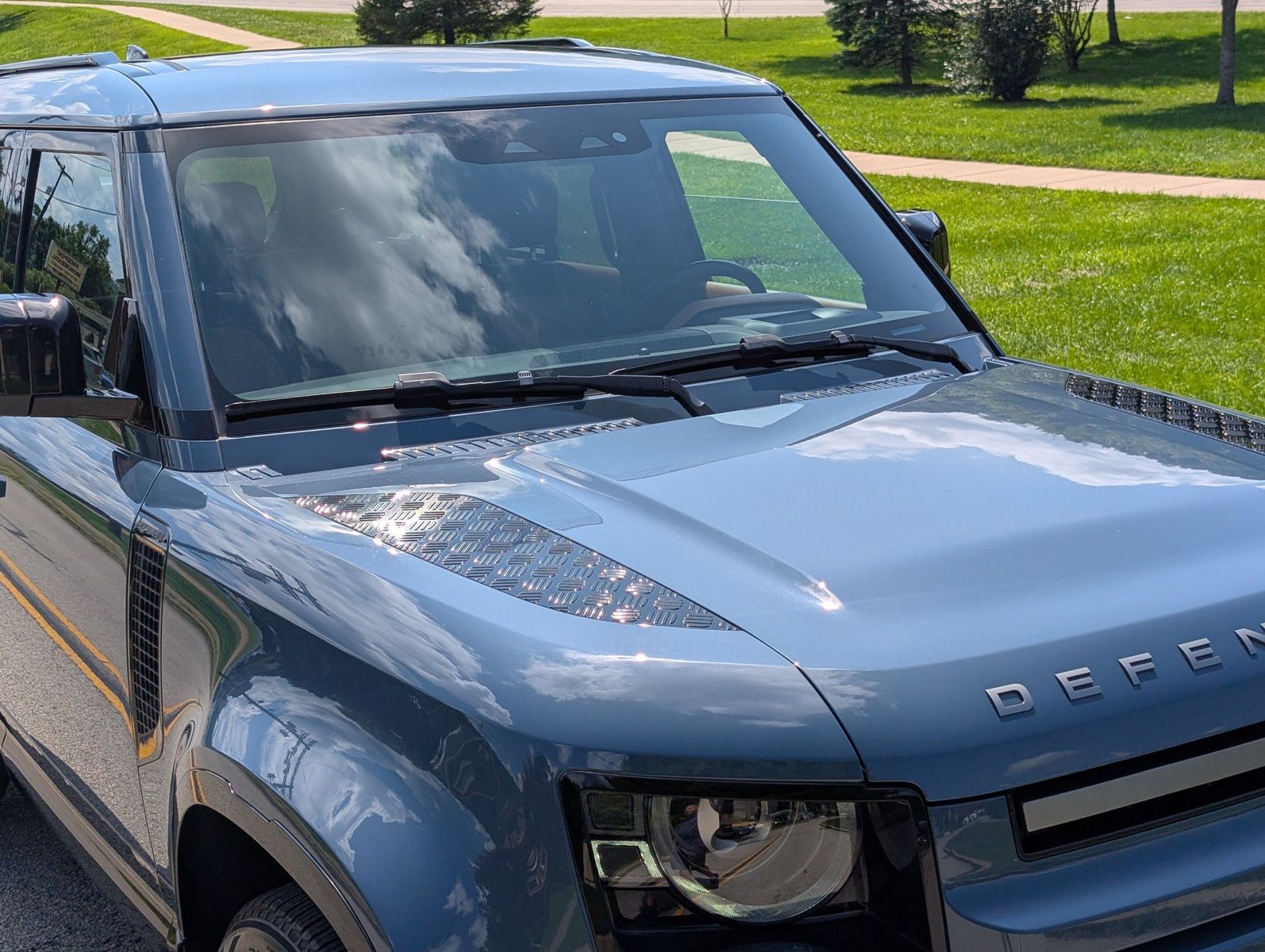 2024 Land Rover Defender 15