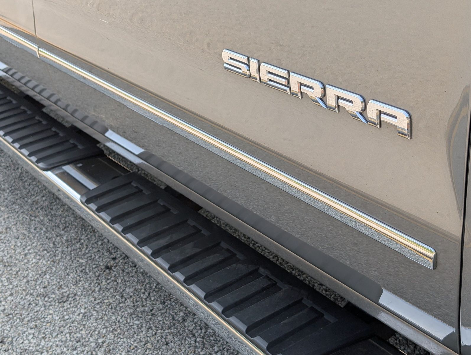 2017 GMC Sierra 1500 18