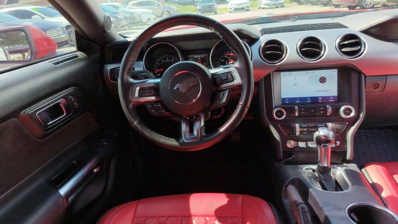 2022 Ford Mustang GT photo 18