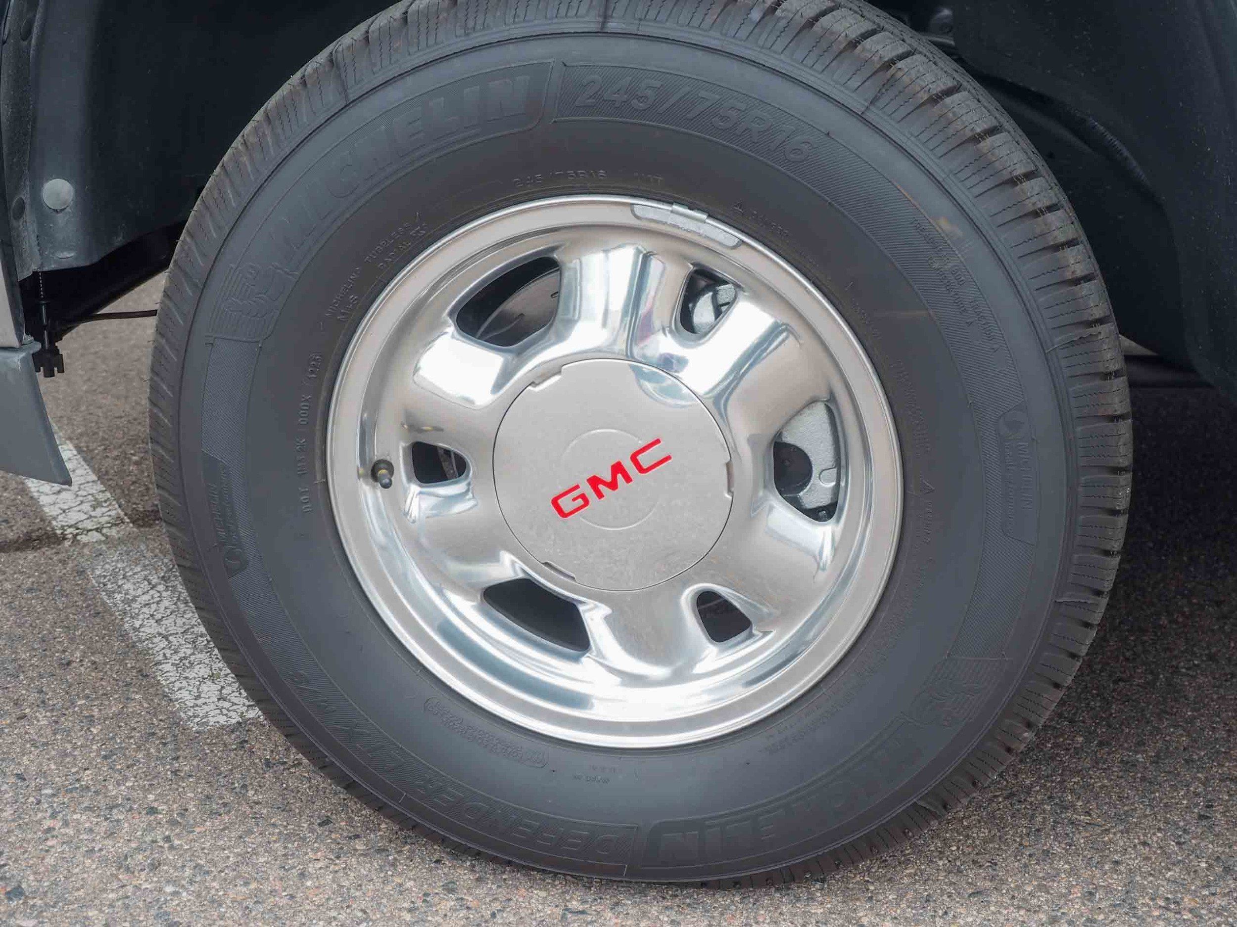 2000 GMC Sierra 1500 White SLE