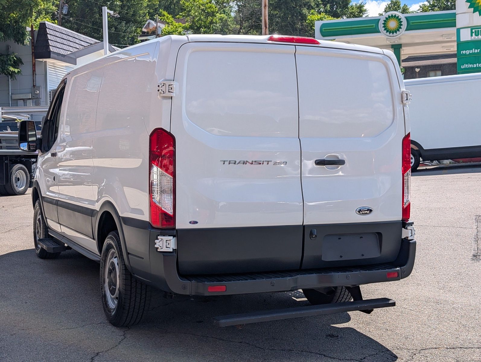 2016 Ford Transit Cargo Van 8