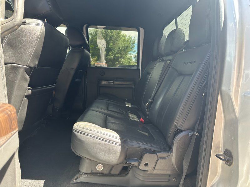 2014 Ford F-250 Super Duty Platinum - Photo 12
