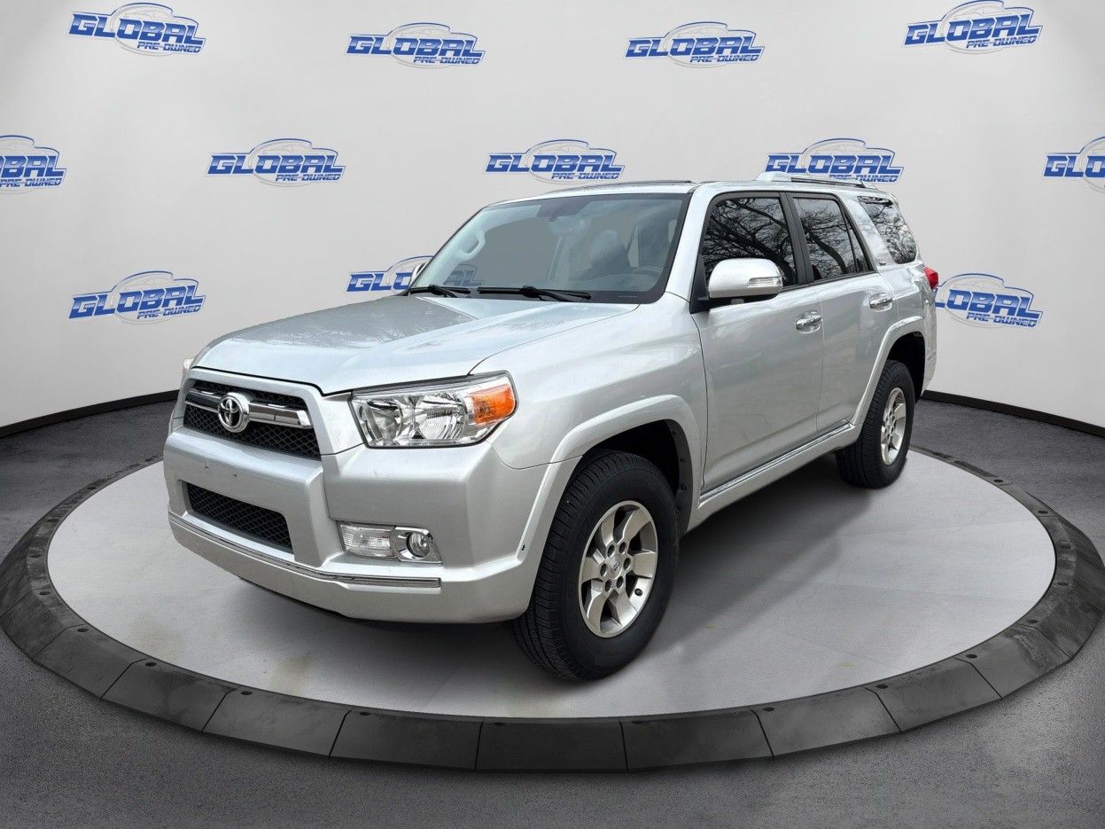 2011 Toyota 4Runner SR5's photo
