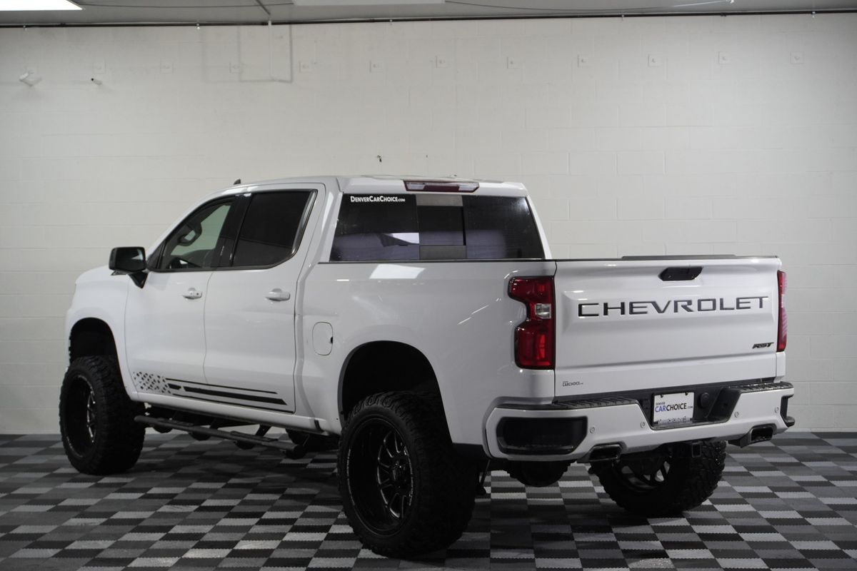 2021 Chevrolet Silverado 1500 4WD Crew Cab Short Bed RST