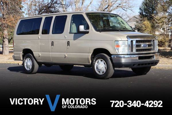 2009 Ford E-Series Econoline Wagon XL