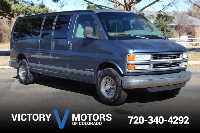 1999 chevrolet store express passenger van