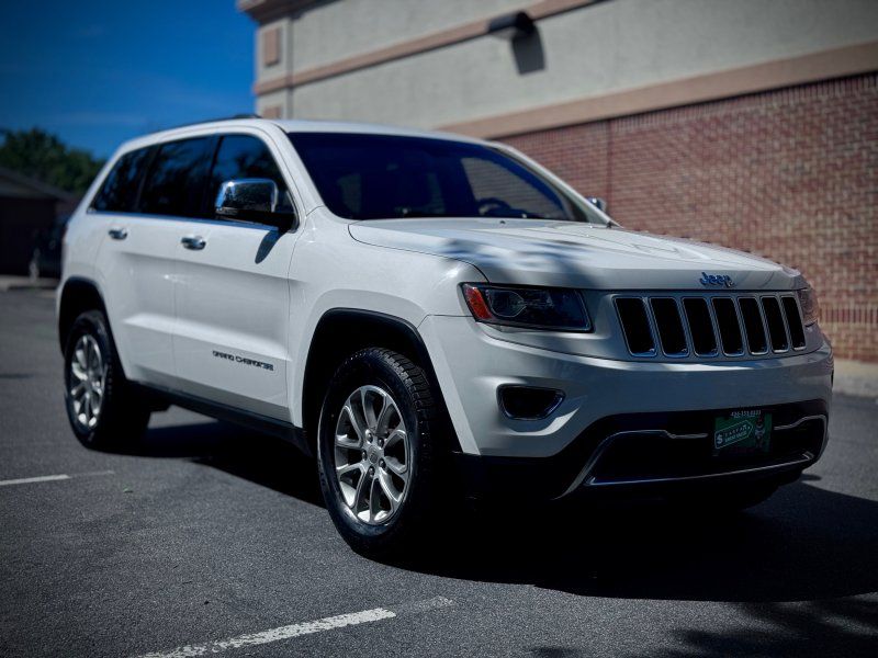 2015 Jeep Grand Cherokee Limited 4WD's photo