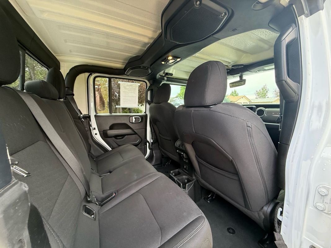 2023 Jeep Gladiator Overland - Photo 36