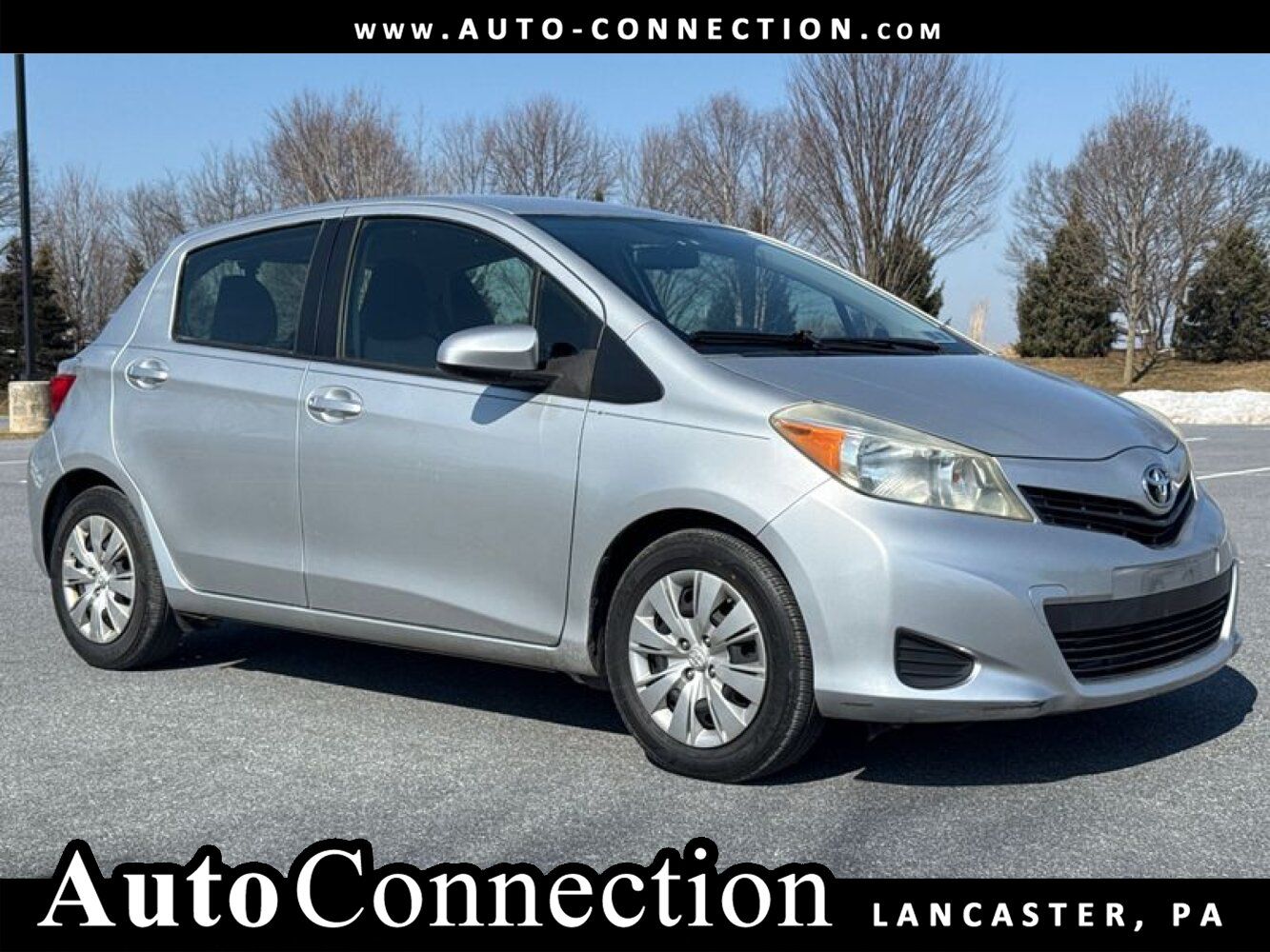 2012 Toyota Yaris LE