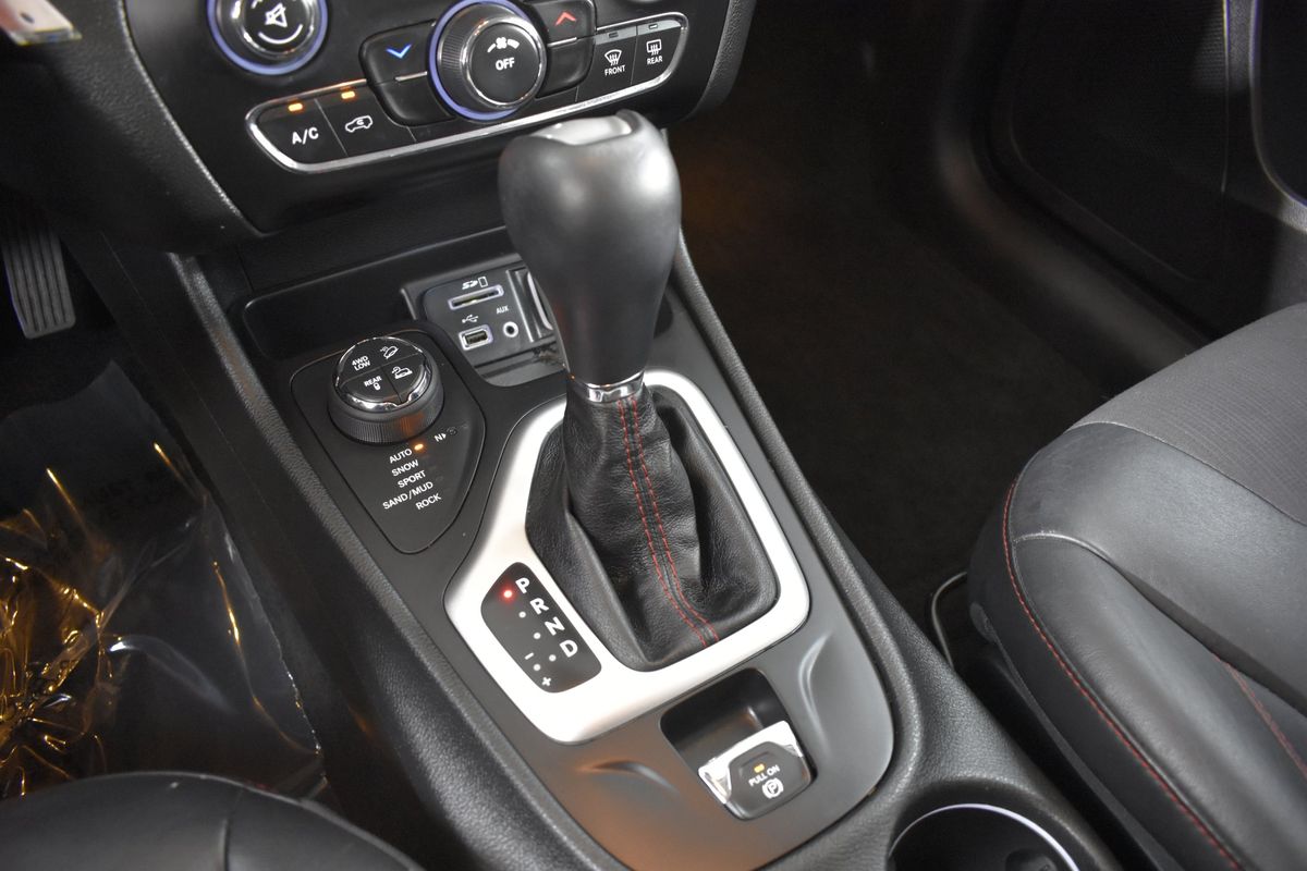 2015 Jeep Cherokee Trailhawk