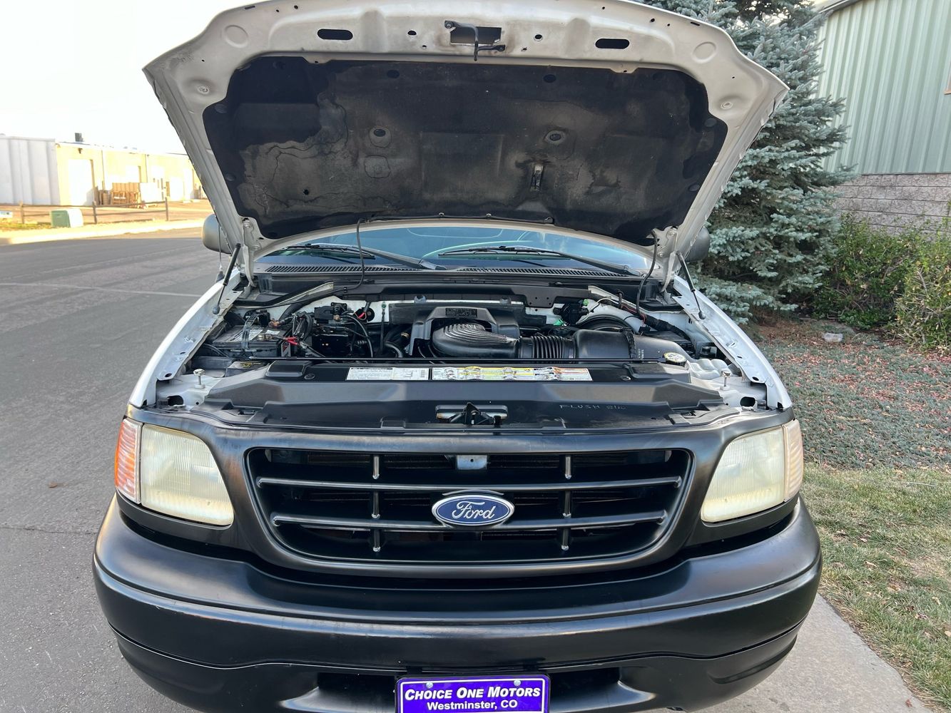 2001 Ford F-150 XL photo 32