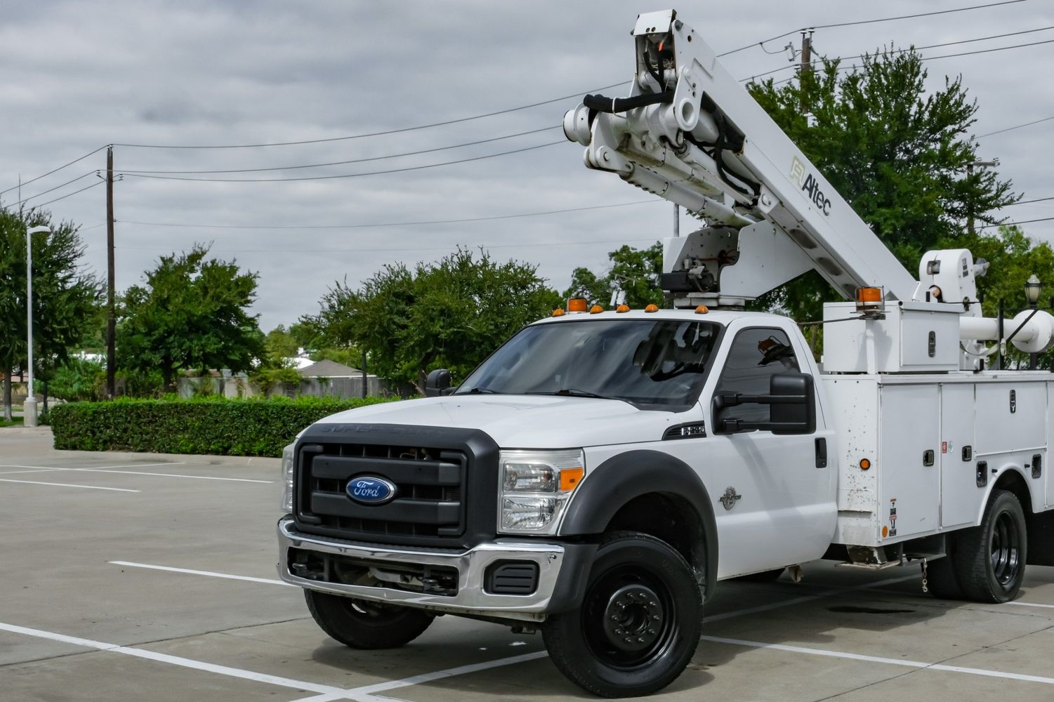 2014 Ford F-550 XL photo 41
