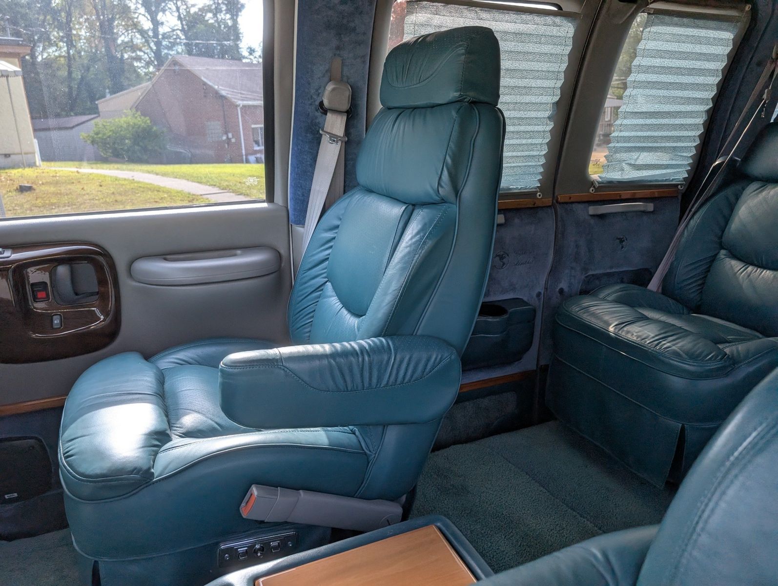 1997 Chevrolet Express G1500 66