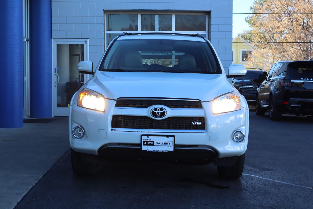 2010 Toyota RAV4 Limited V6