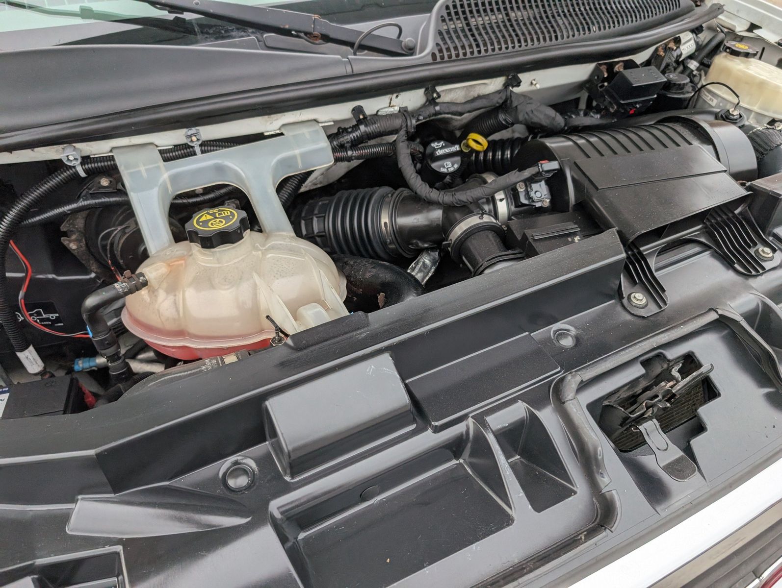 2018 GMC Savana Cargo 49