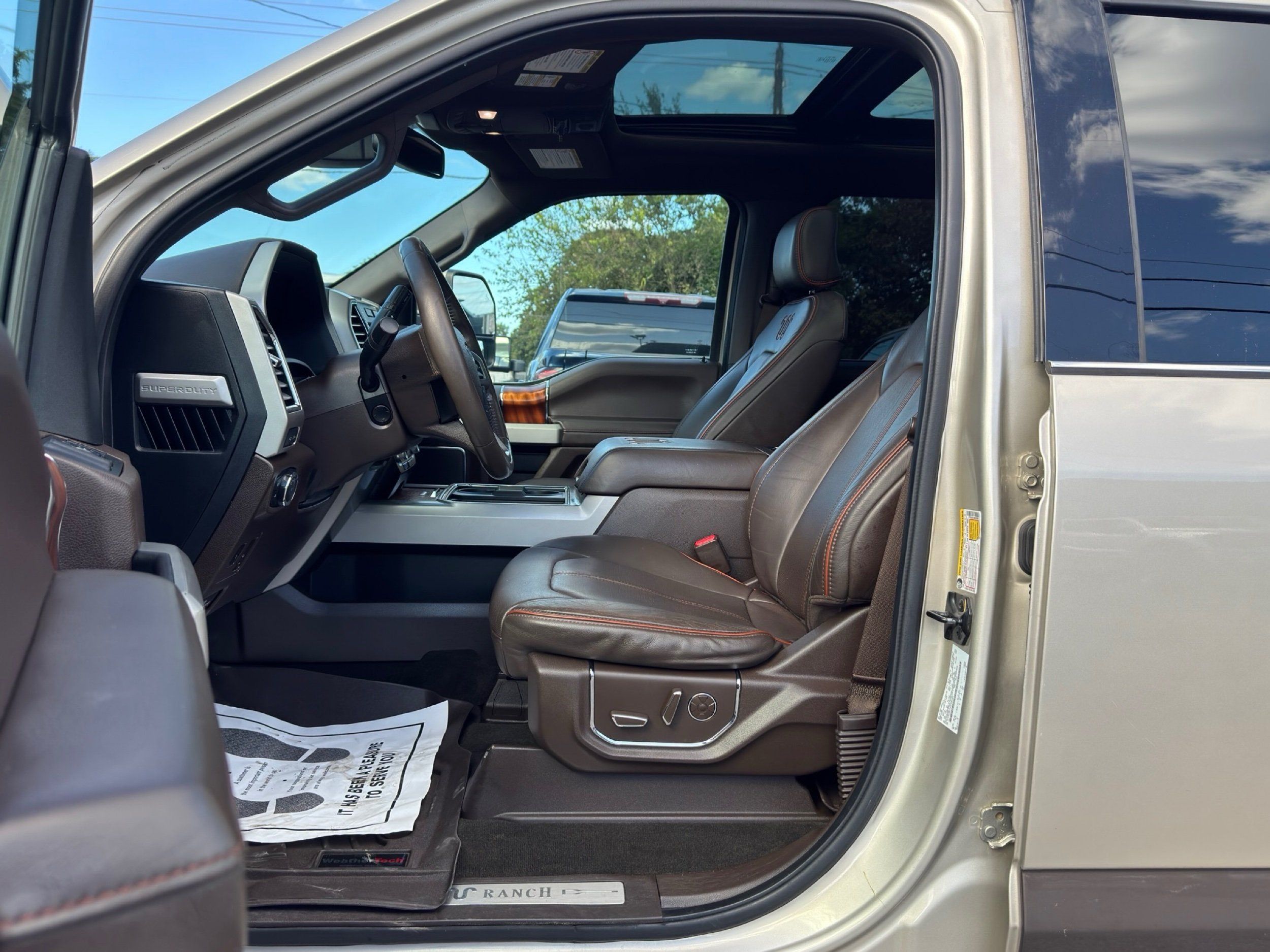 2017 Ford F-250 King Ranch photo 13