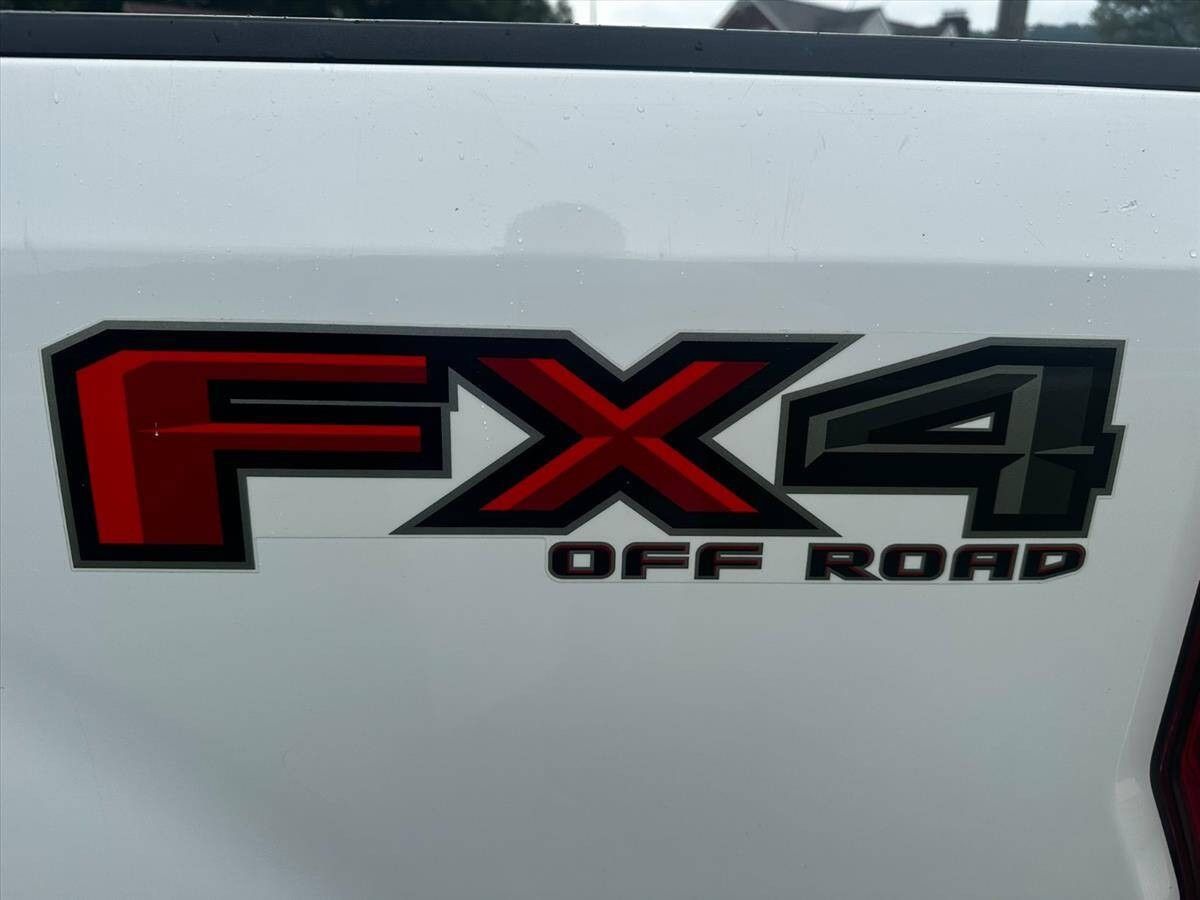 2017 Ford F-250 Super Duty 42