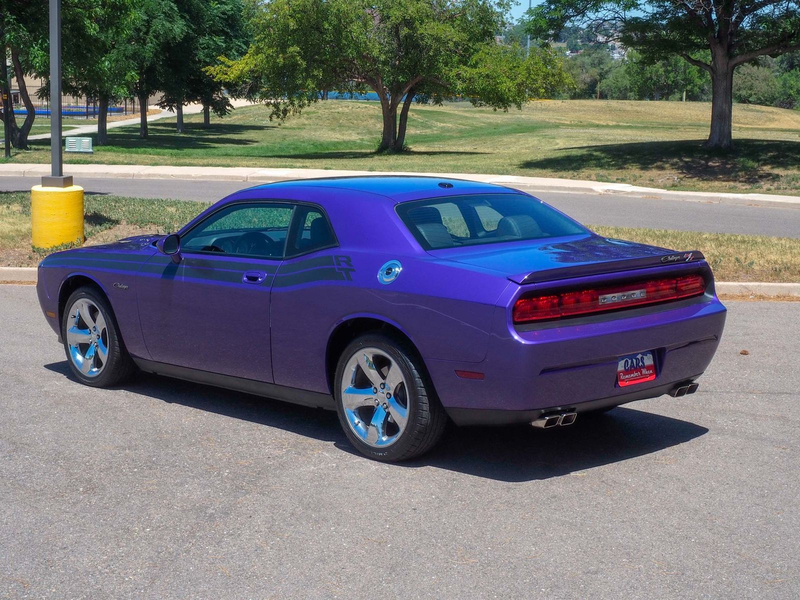 2010 Dodge Challenger 6