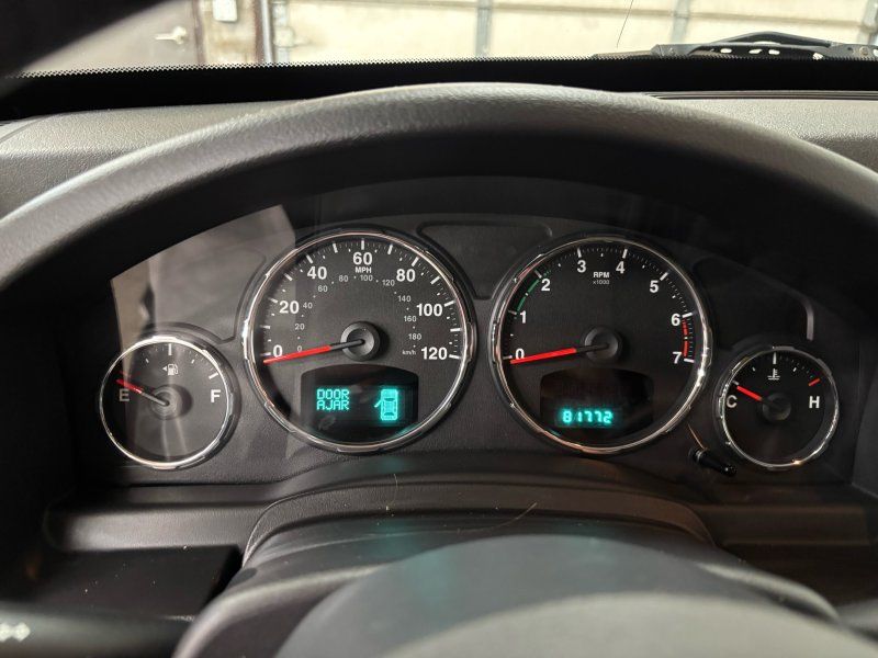 2012 Jeep Liberty Limited Jet Edition - Photo 8