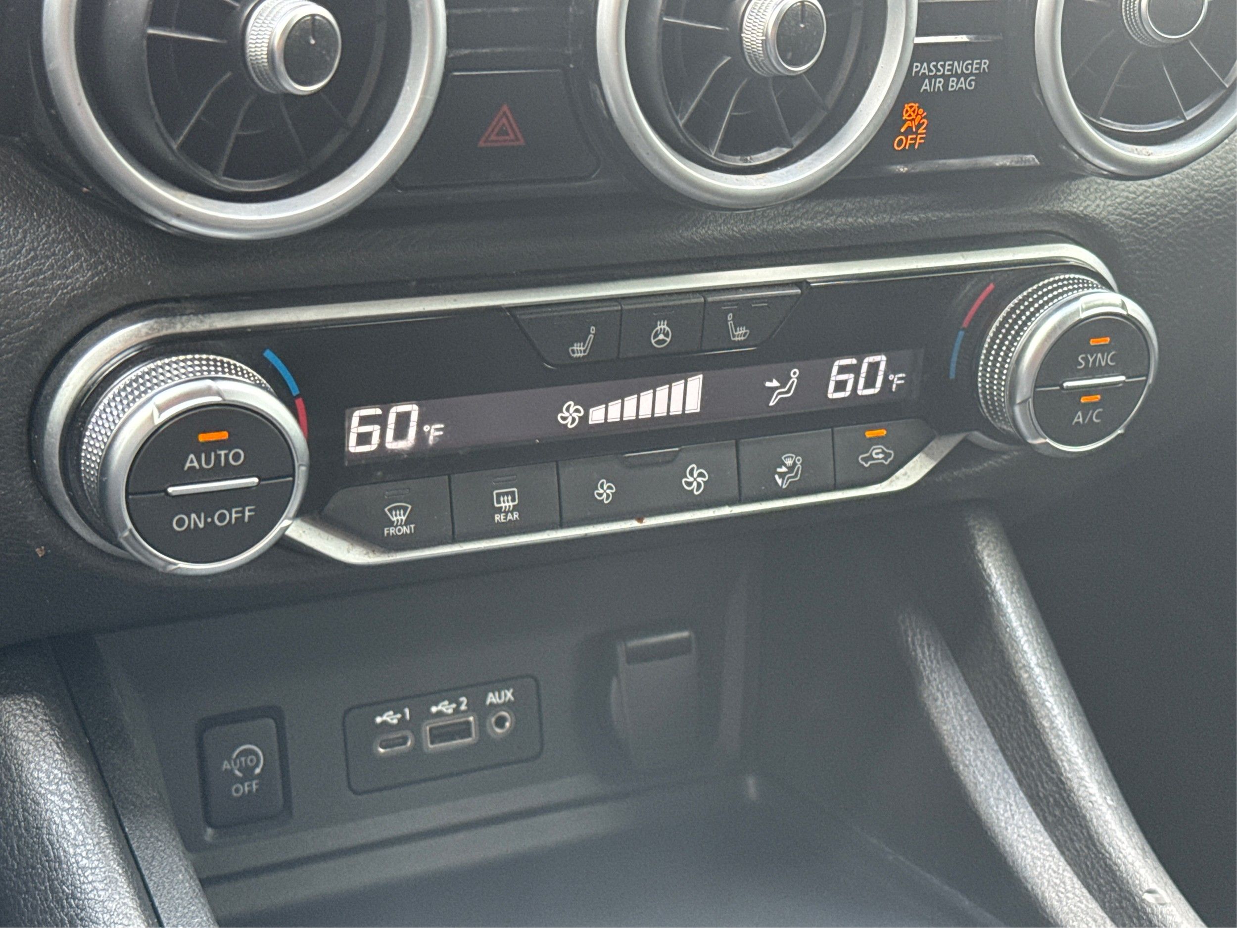 2024 Nissan Sentra SV photo 30