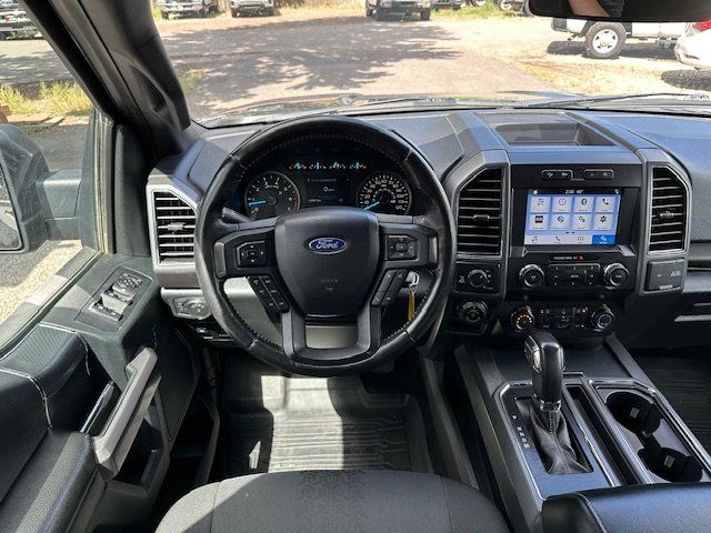 2019 Ford F-150 XLT photo 12