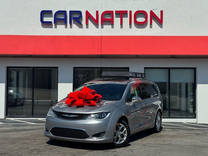 2018 Chrysler Pacifica Touring L photo 29