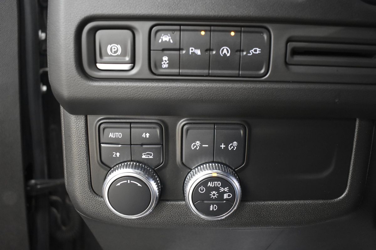 2021 GMC Yukon XL 4WD SLT