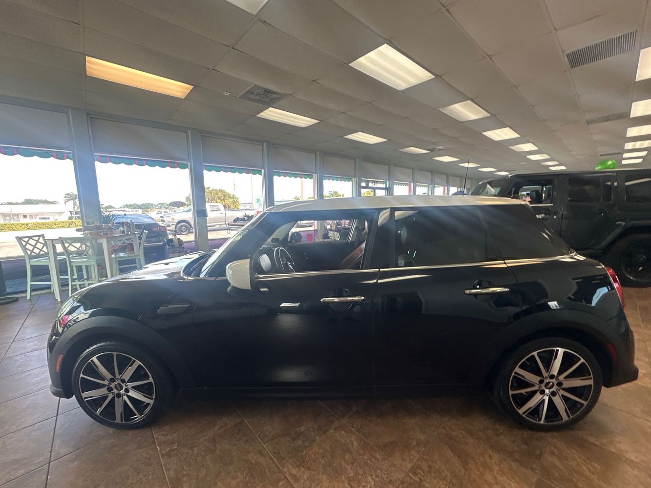 2022 Mini Cooper Hardtop photo 4