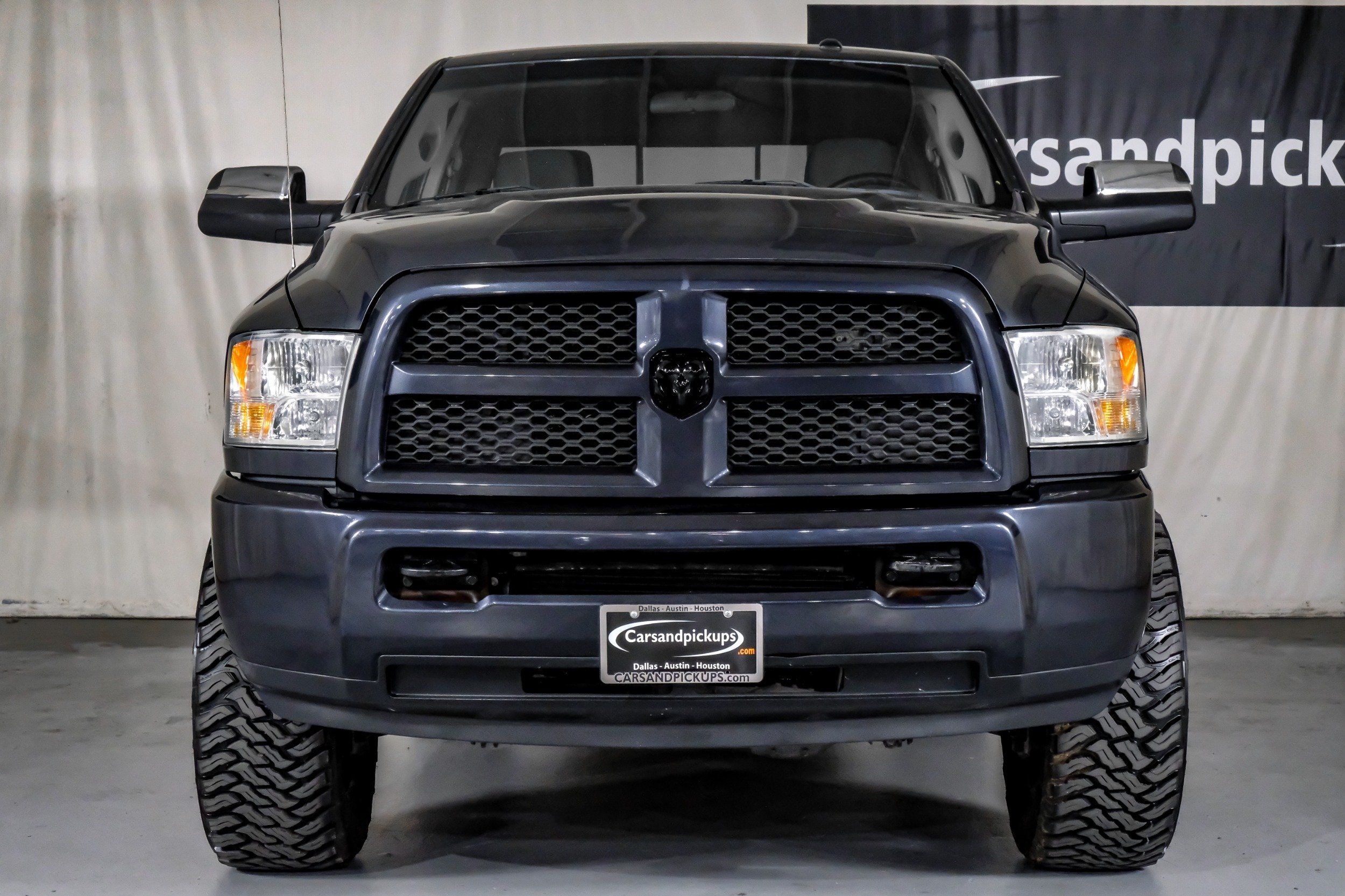 2018 Ram 2500 SLT photo 2