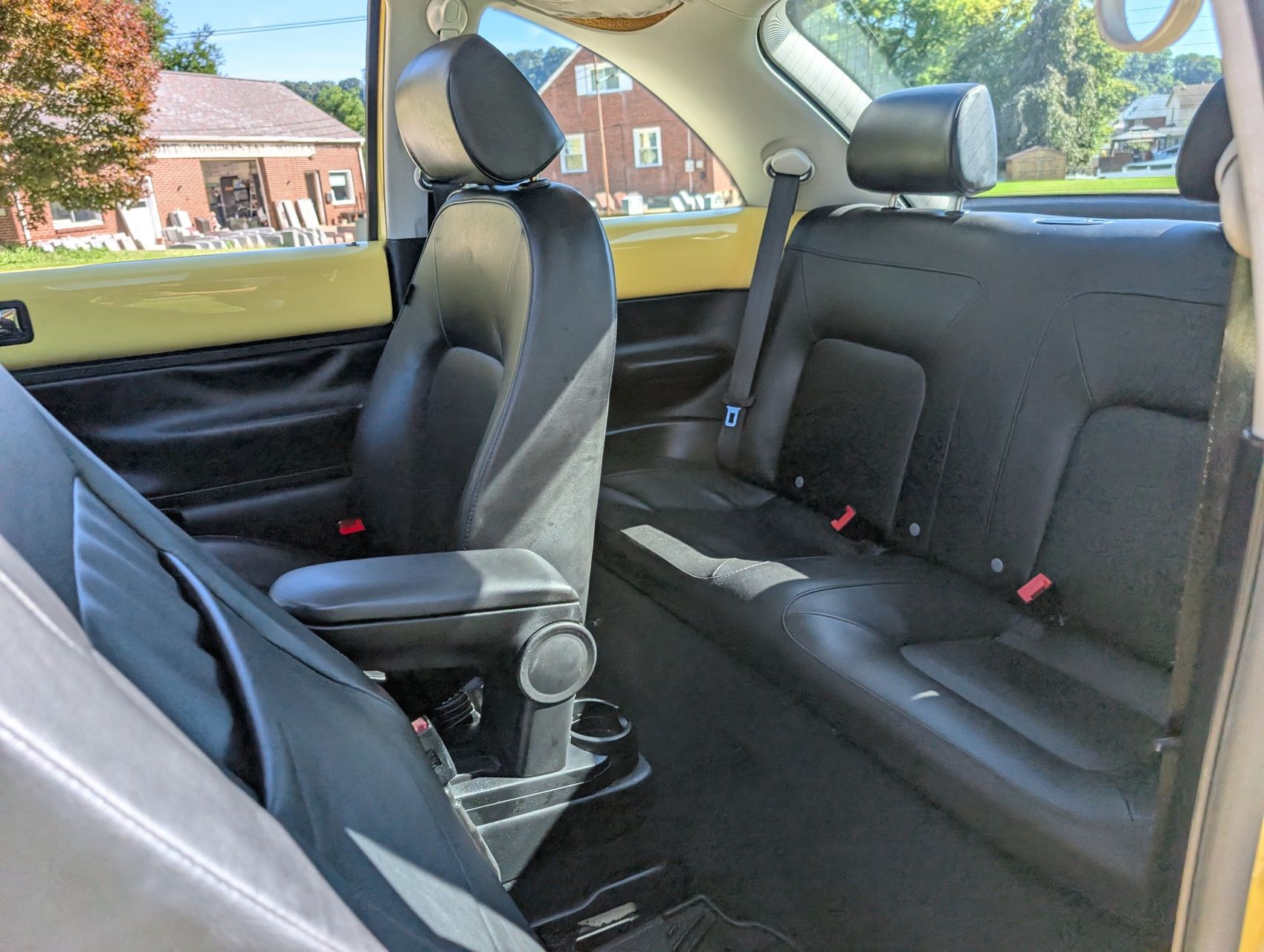 2008 Volkswagen New Beetle 60