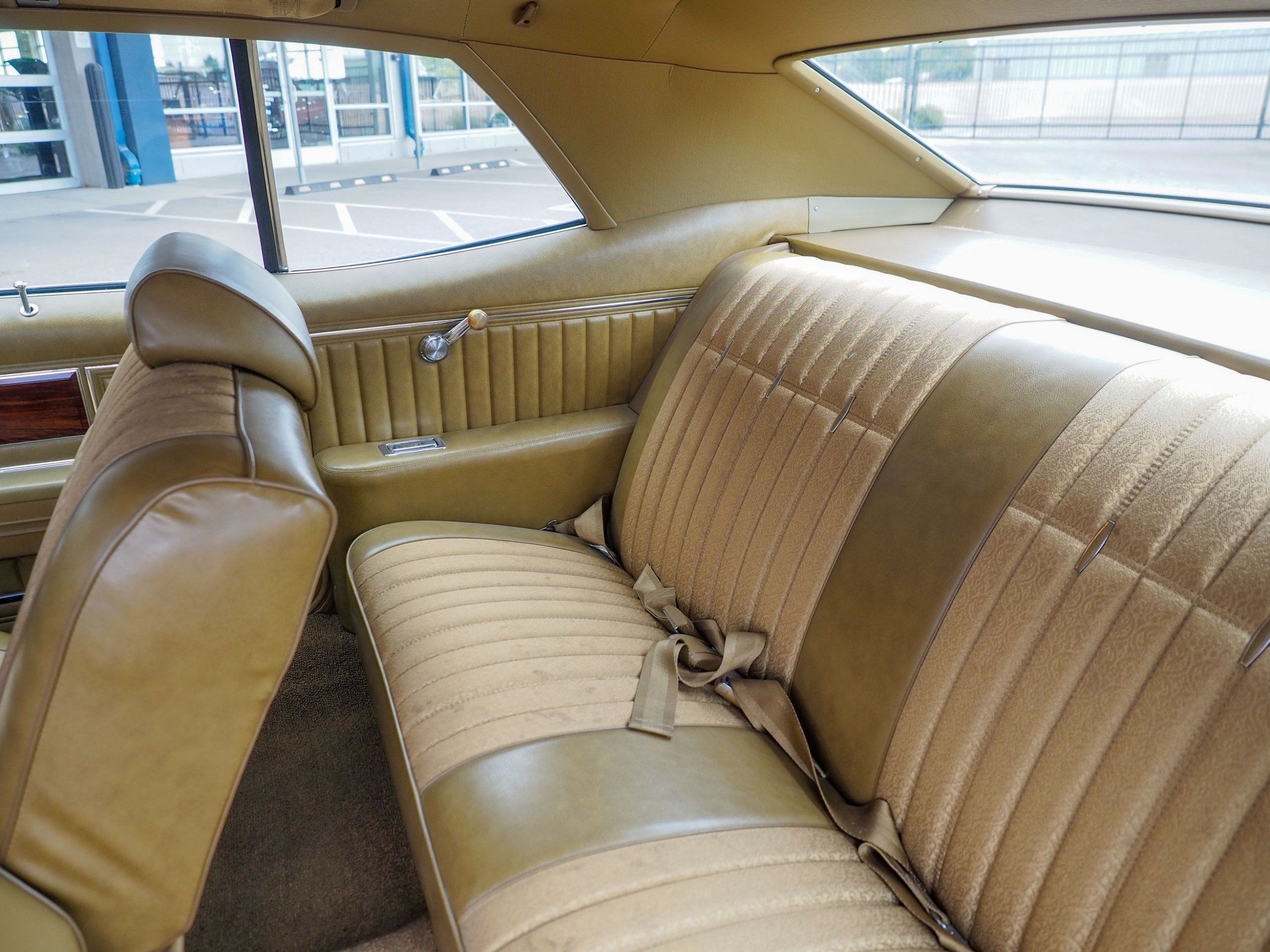 1969 Chevrolet Impala Gold 350