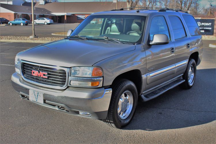 2003 GMC Yukon SLT | Victory Motors of Colorado