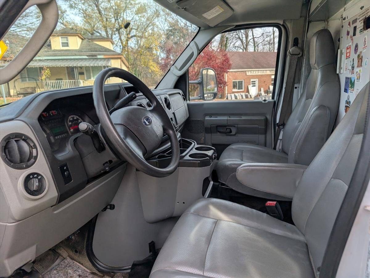 2017 Ford E-Series 55