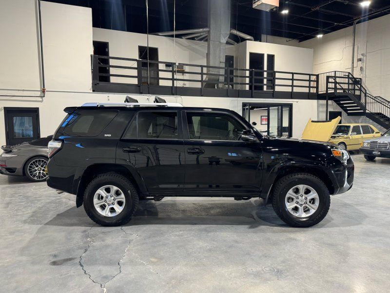 2015 Toyota 4Runner SR5 Premium, photo 6