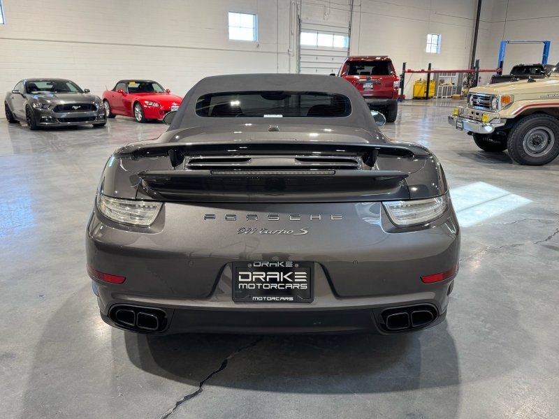 2015 Porsche 911 Turbo S, photo 4