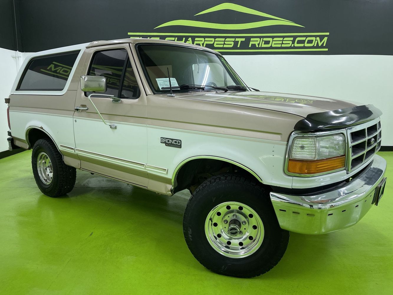 1996 Ford Bronco's photo
